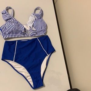 Two piece high waste swimsuit